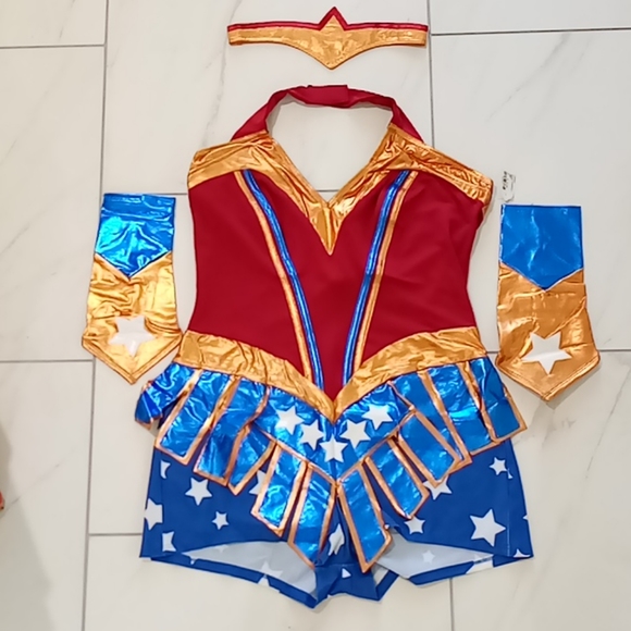 Wonder Woman Costume